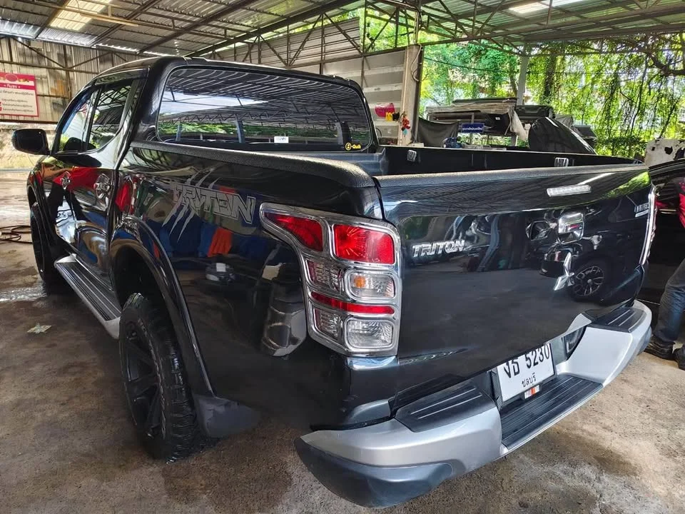2018 Mitsubishi Triton V 3