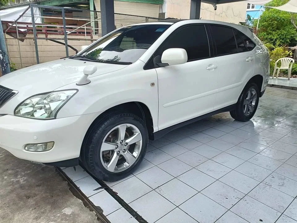 2007 Toyota Harrier II 3