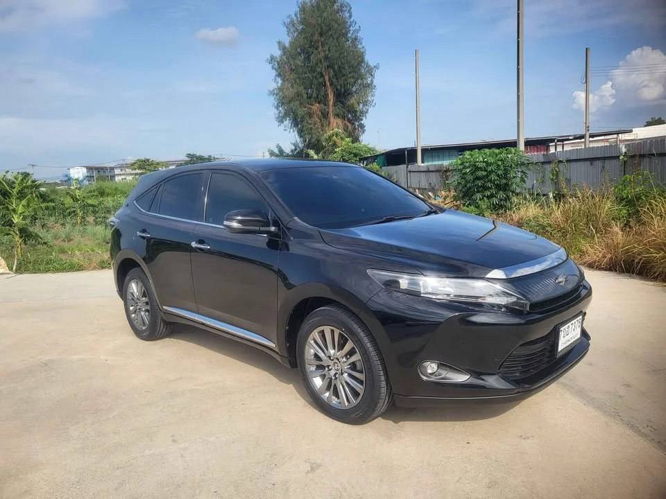 2014 Toyota Harrier III 3