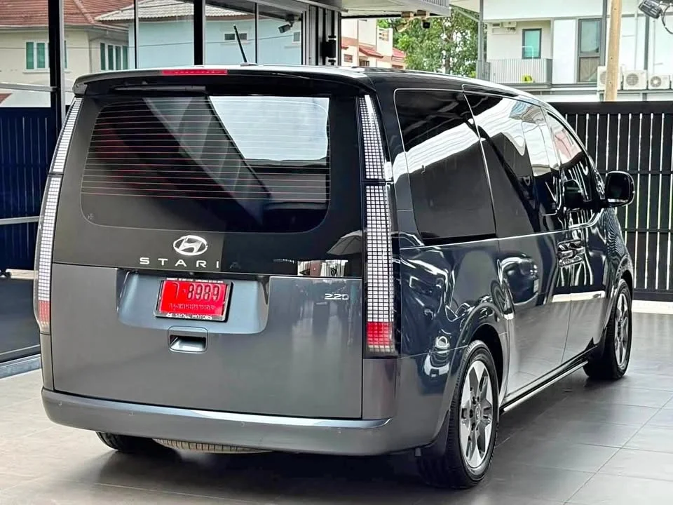 2021 Hyundai Staria US4 2