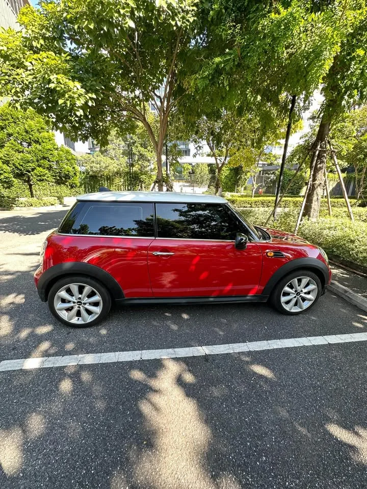 2012 Mini Clubman I 3