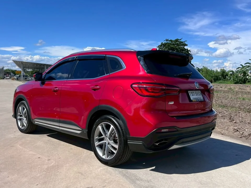 2019 MG HS 3