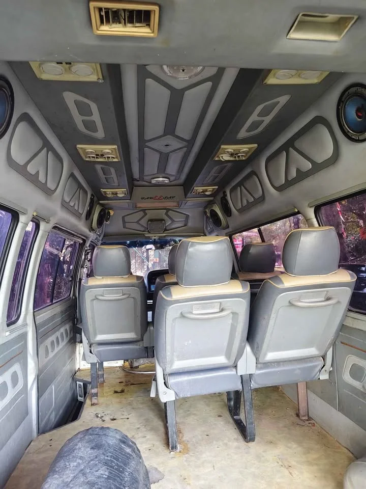 2002 Toyota Commuter IV (H100) 3