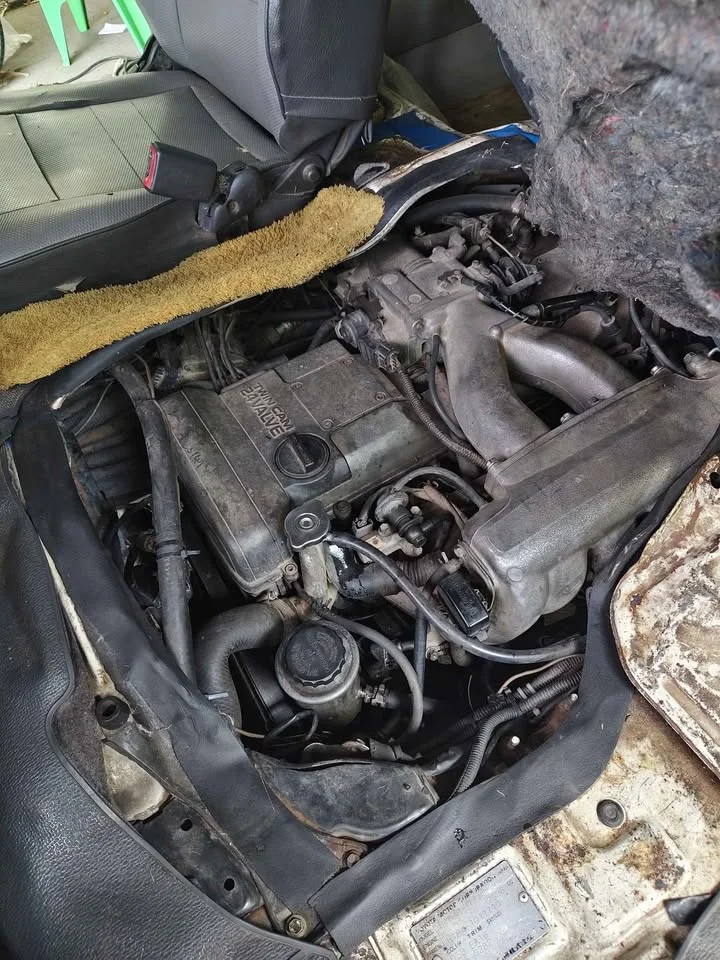 2002 Toyota Commuter IV (H100) 3