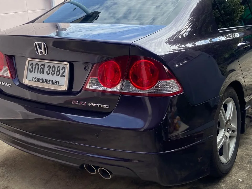 2005 Honda Civic VIII 2