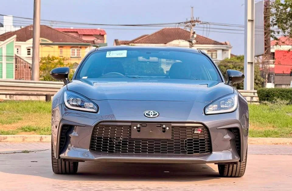 2026 Toyota GR86 ZN8, ZC8 3