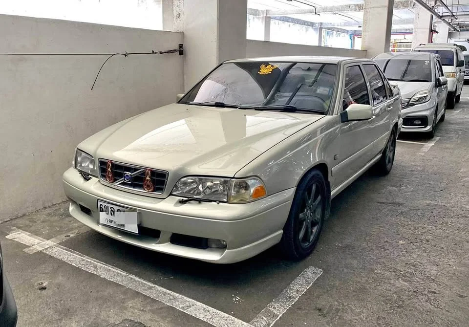 Volvo S70 3