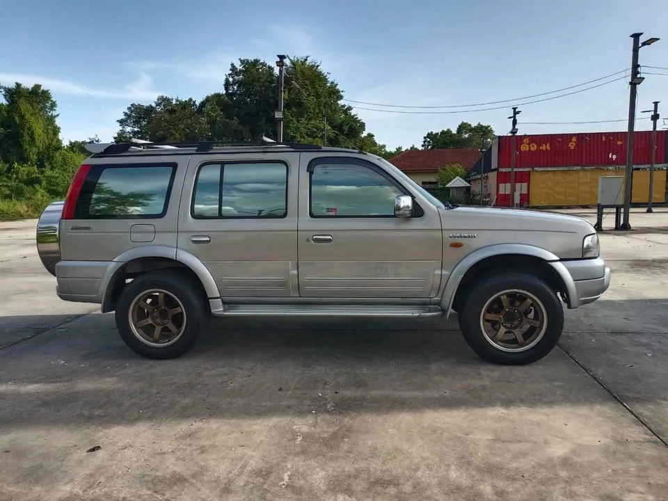 2003 Ford Everest I 2