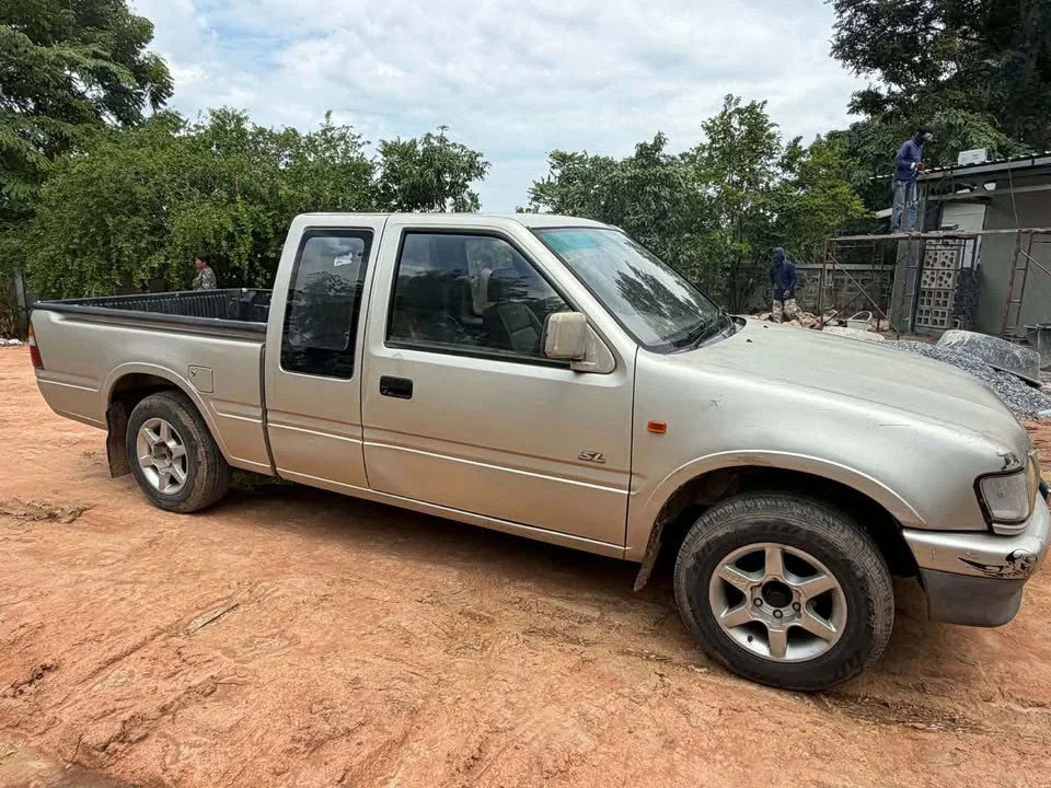 1998 Isuzu Faster Dragon Eyes III 2