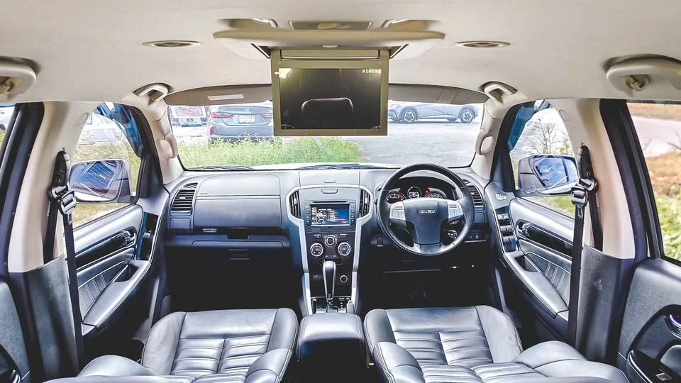 2019 Isuzu MU-X I 3
