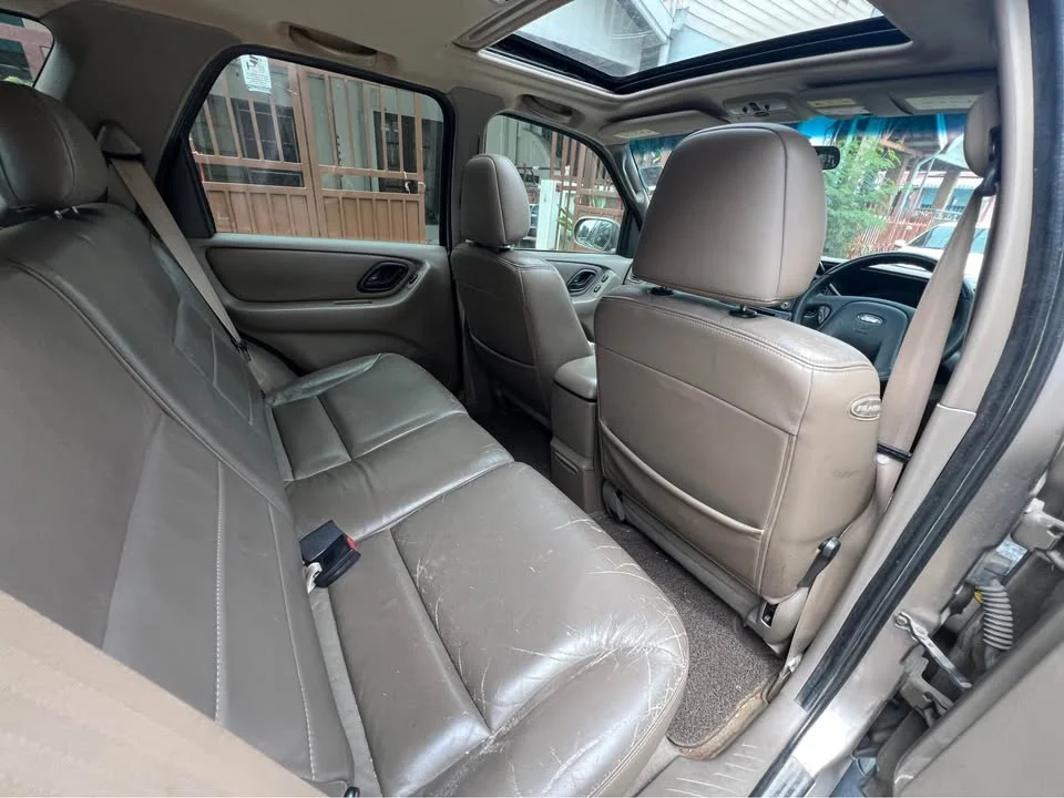2003 Ford Escape I 3