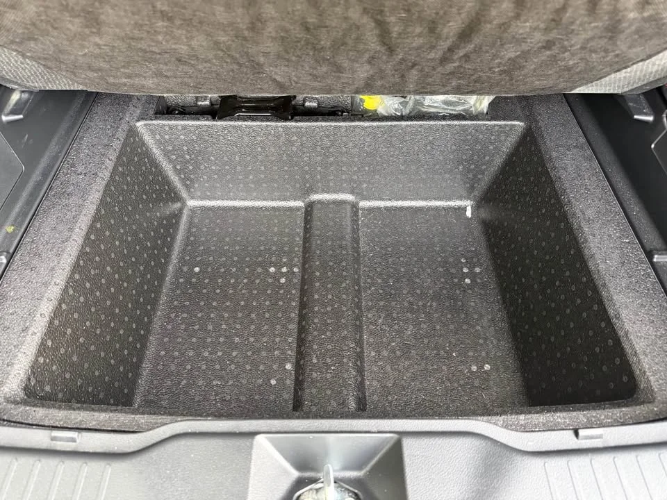 2024 Toyota Yaris Cross AC200 2