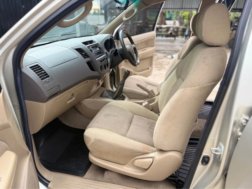 2010 Toyota Hilux VII 3