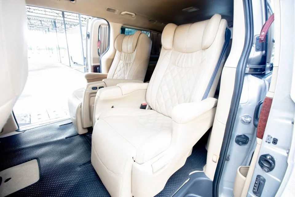 2012 Hyundai H-1 II 2