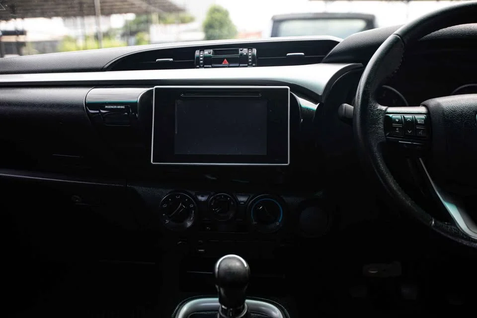 2017 Toyota Hilux VIII 3