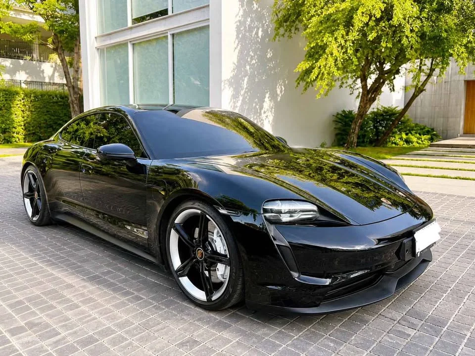2021 Porsche Taycan 9J1 2