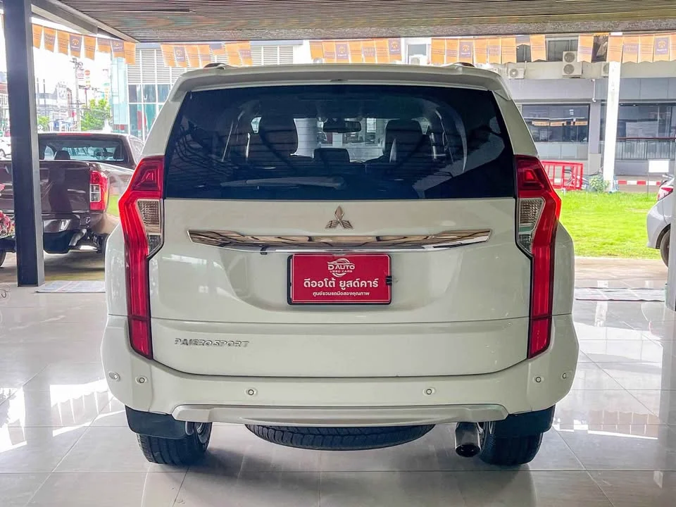 2018 Mitsubishi Pajero Sport III 2
