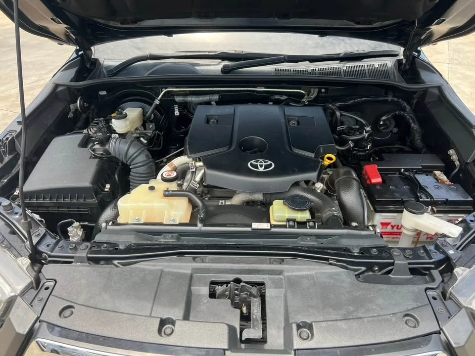 2023 Toyota Hilux VIII 2
