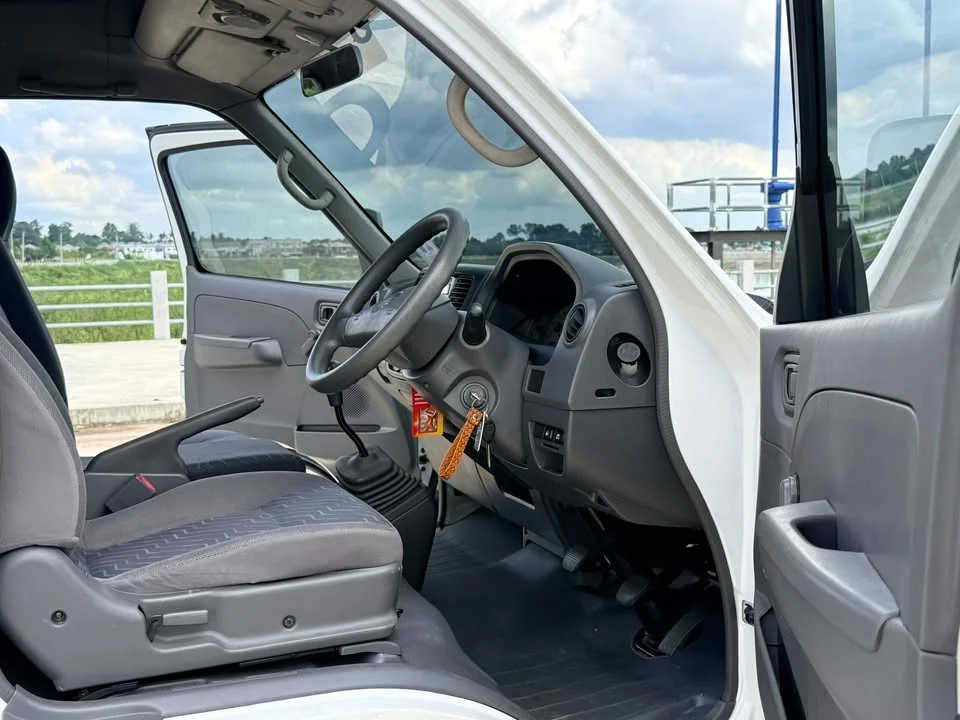 2007 Nissan Urvan V (E25) 3