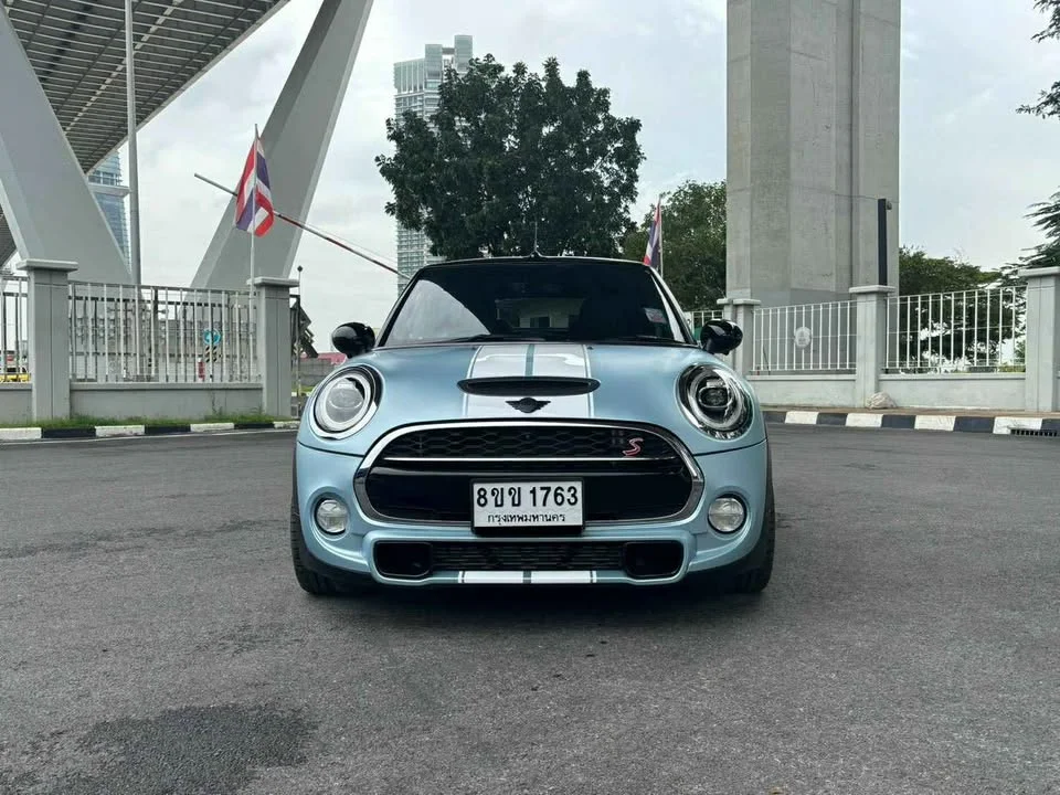 2021 Mini Cabrio III 3