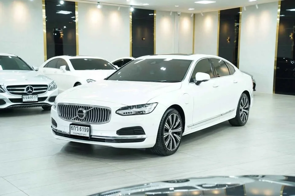 2022 Volvo S90 II 2