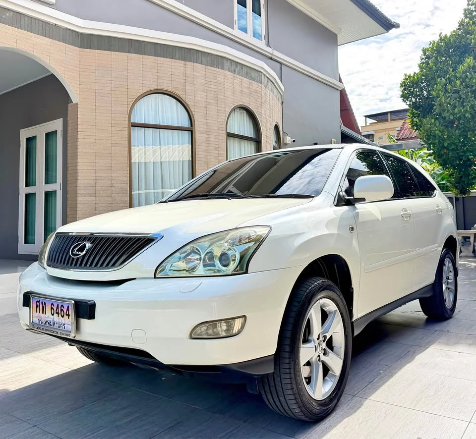 2005 Lexus RX II 2