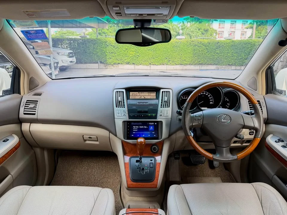 2005 Lexus RX II 3
