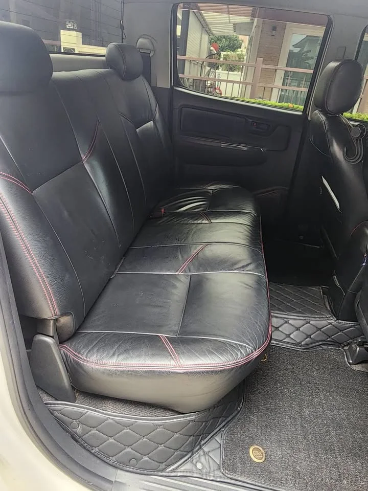 2012 Toyota Hilux VII 3