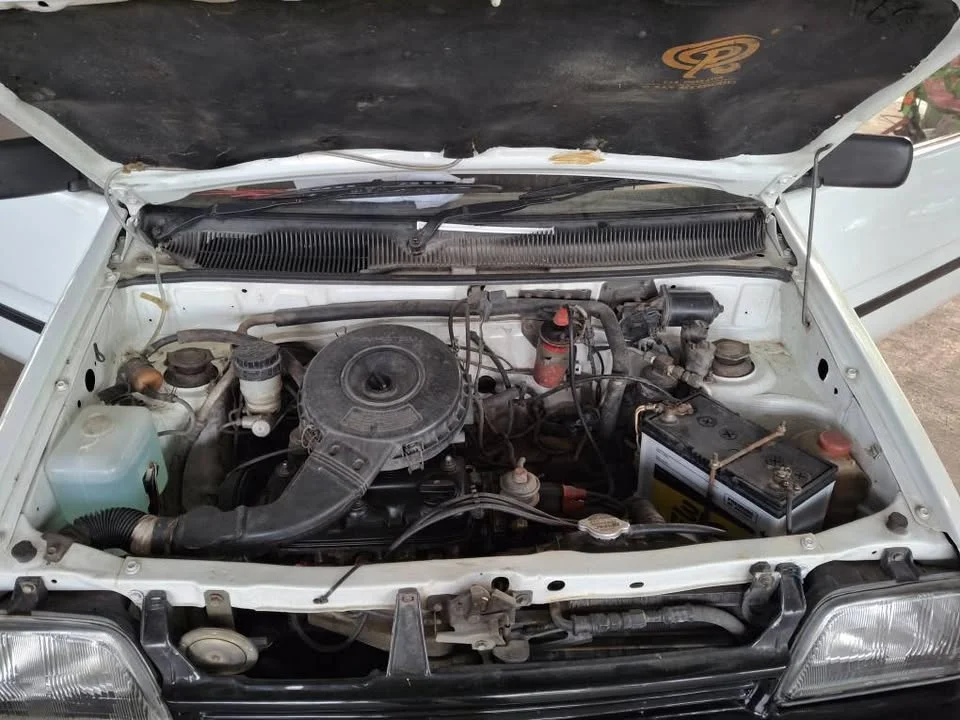 1996 Daihatsu Mira L200 3