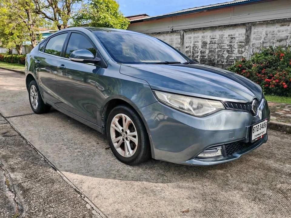 2017 MG 5 I  3