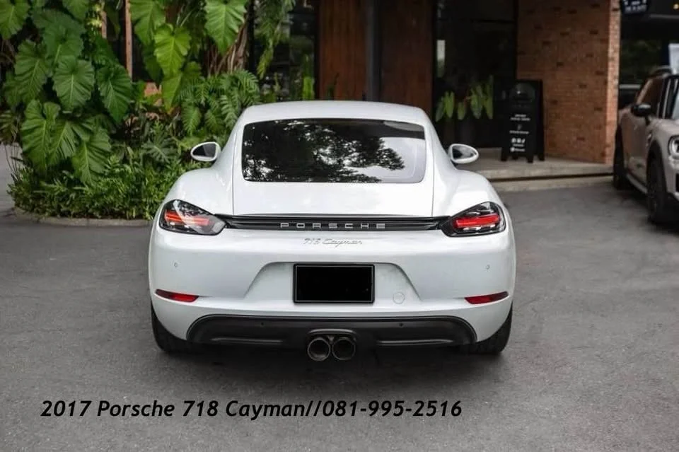 2017 Porsche 718 Boxster and Cayman IV 2