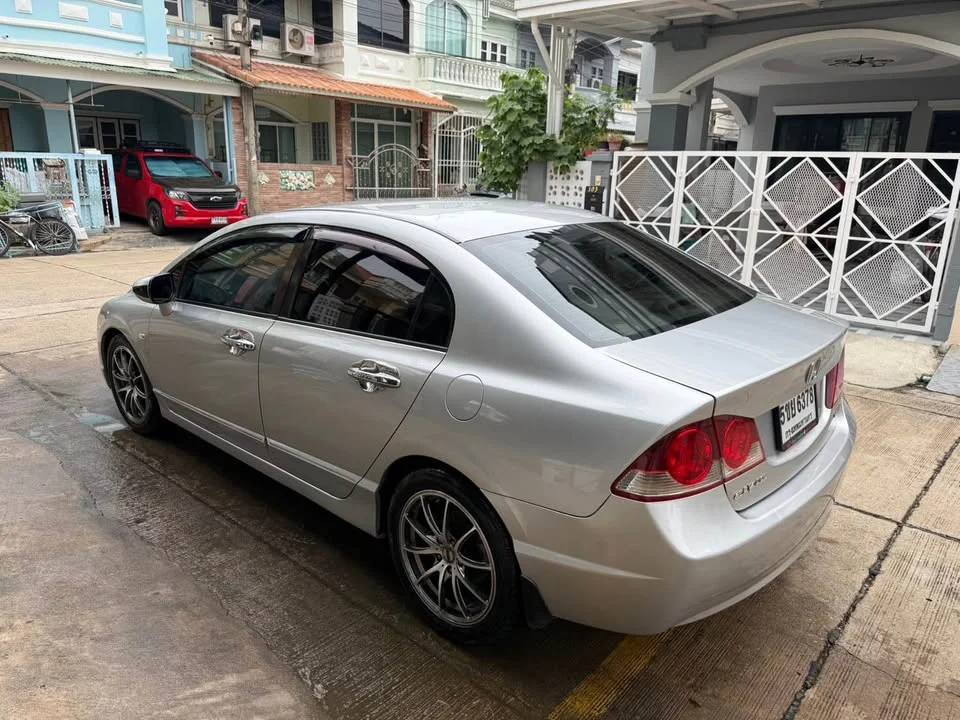 2006 Honda Civic VIII 2