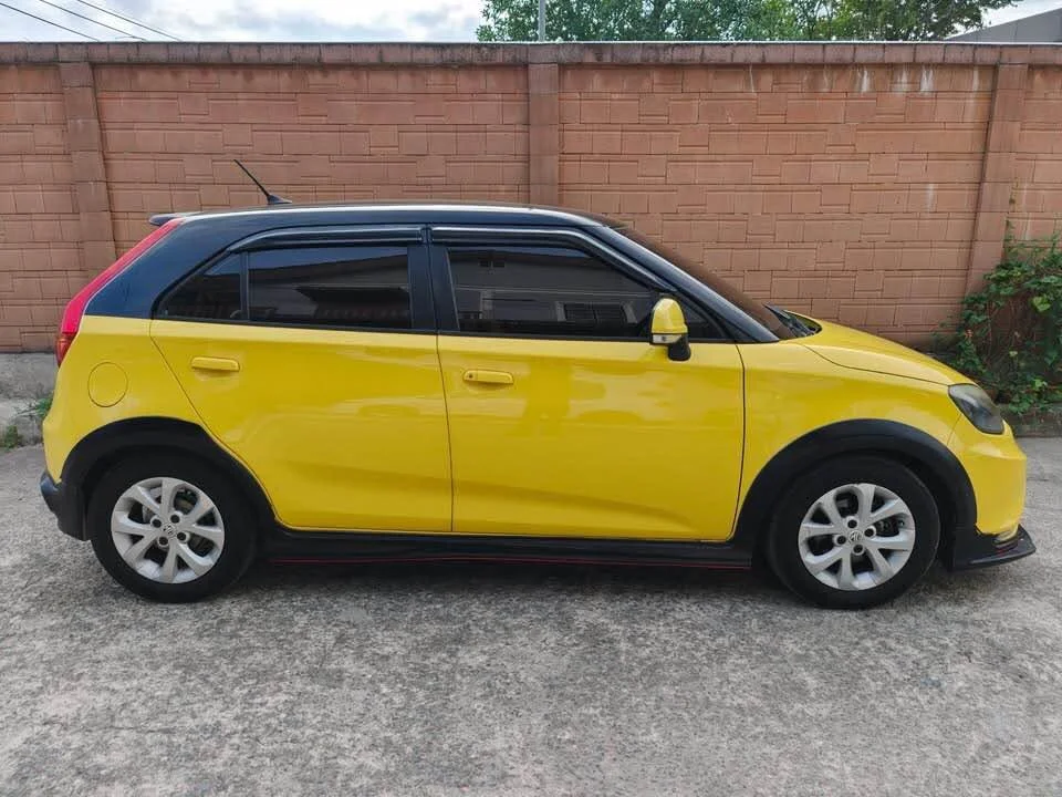 2016 MG 3 II 3
