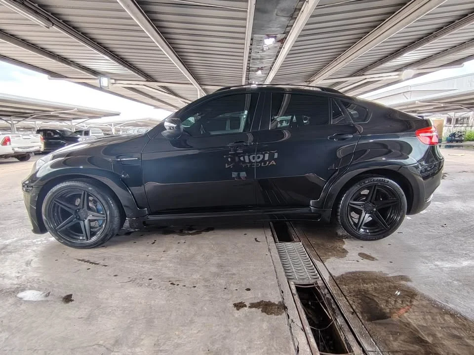 2011 BMW X6 E71, E72 2