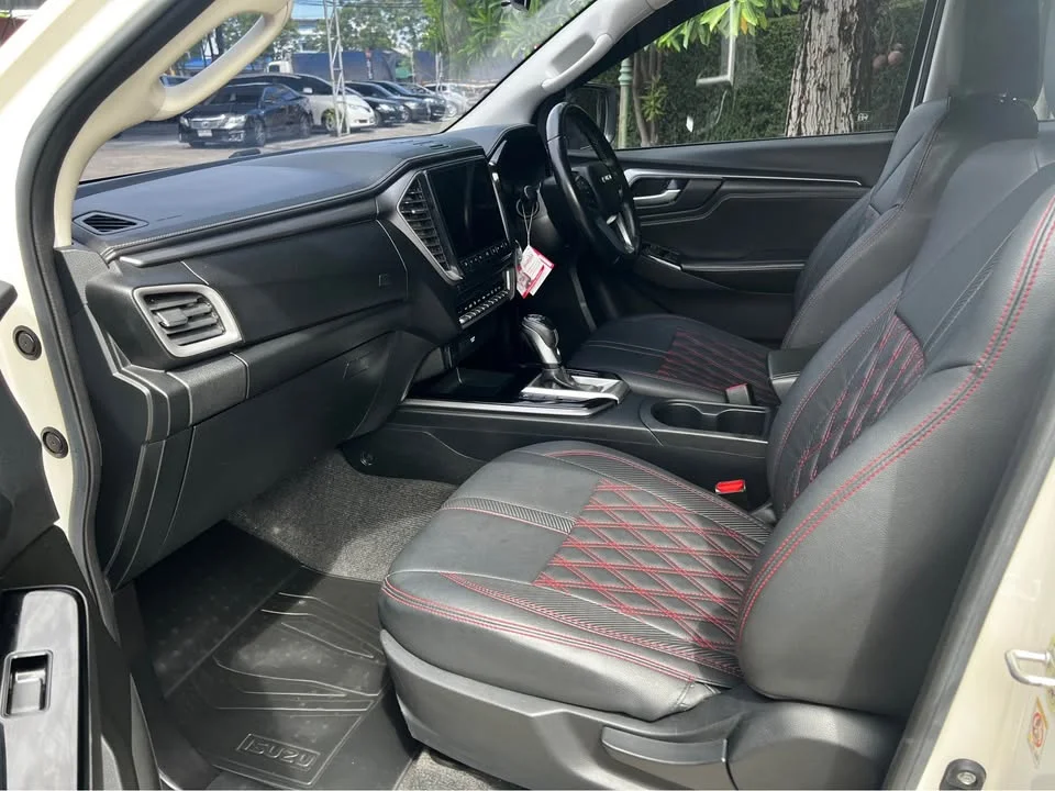 2020 Isuzu D-Max III (RG) 2