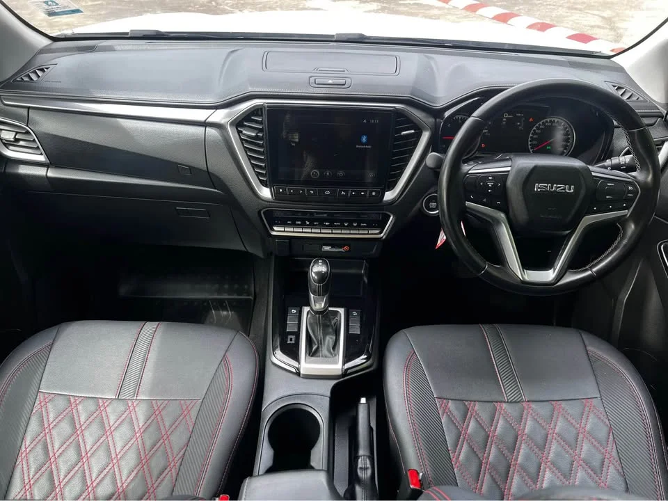 2020 Isuzu D-Max III (RG) 3