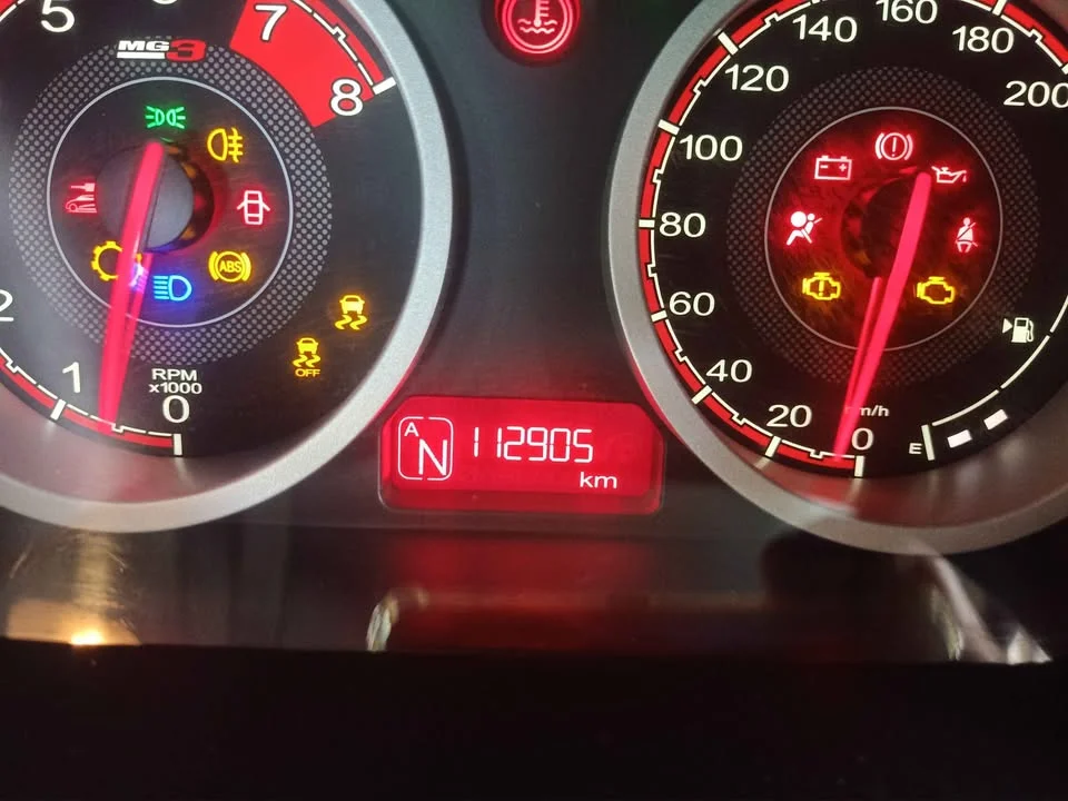 2017 MG 3 II 3