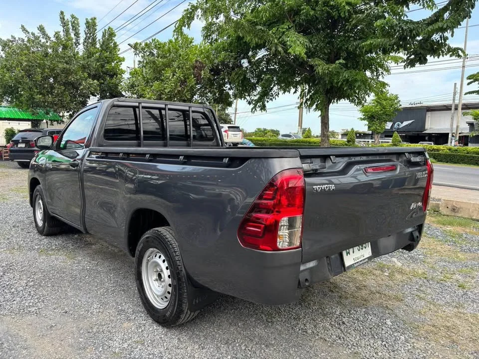 2018 Toyota Hilux VIII 3