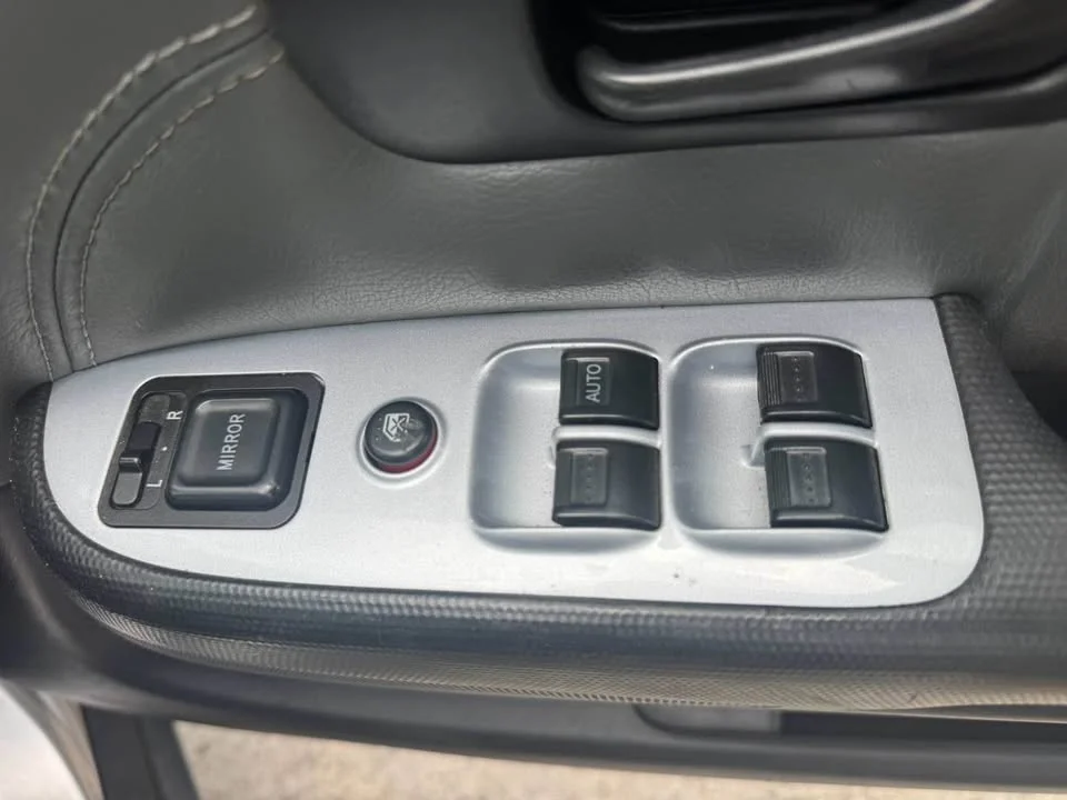2002 Honda CR-V II 3