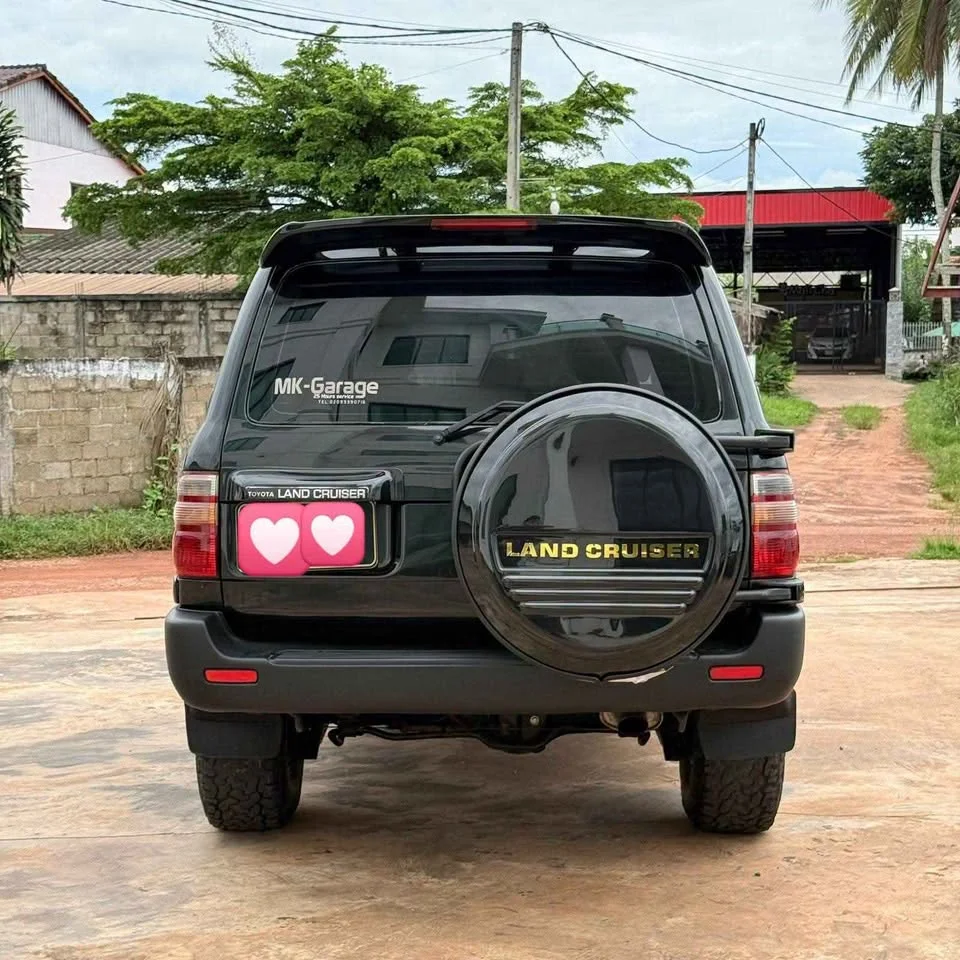 Toyota Land Cruiser J100 3