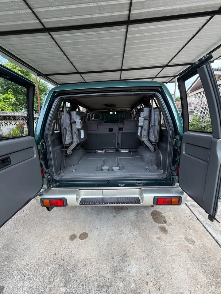 1997 Isuzu Trooper II 2