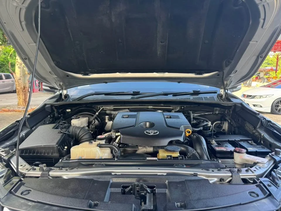 2017 Toyota Fortuner II 2