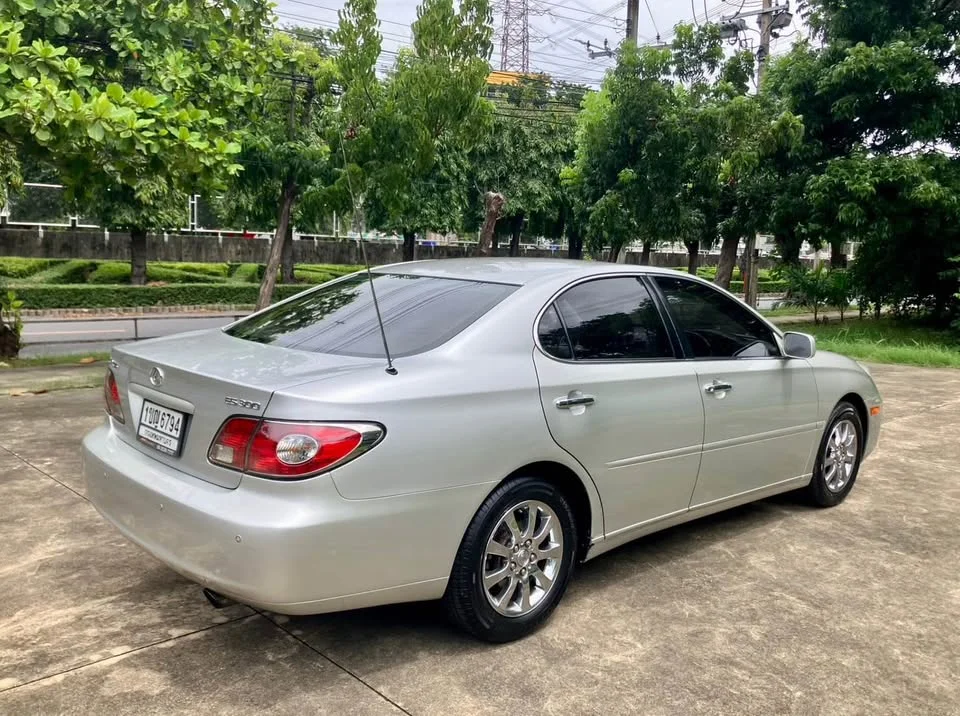 2002 Lexus ES IV 2
