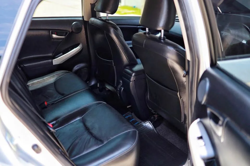 2012 Toyota Prius III 2