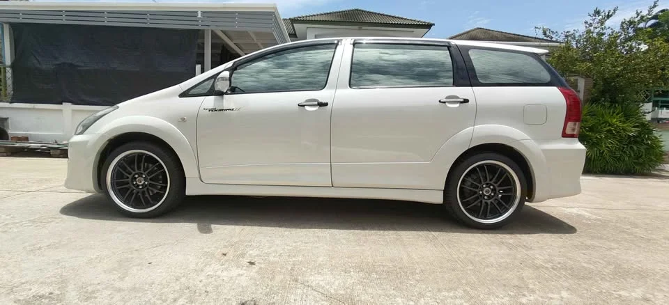 2008 Toyota Wish I 2