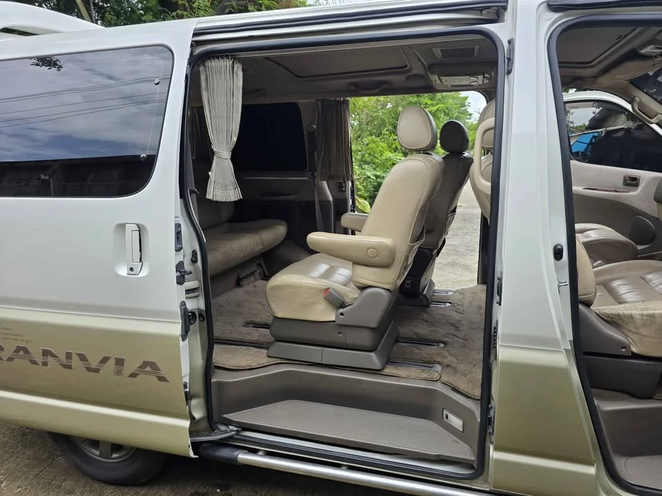 1999 Toyota Granvia H100 2