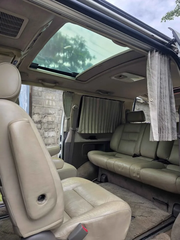 1999 Toyota Granvia H100 3
