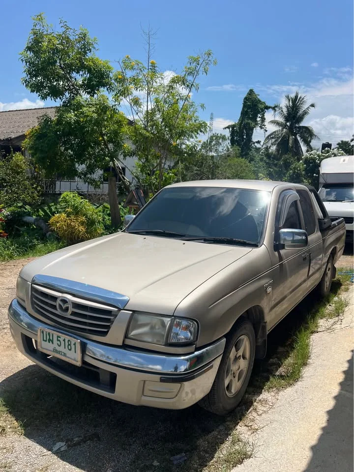2005 Mazda 2500 Fighter V 2