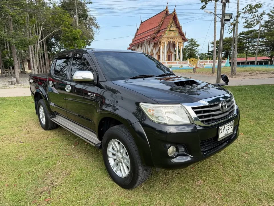 2012 Toyota Hilux VII 2