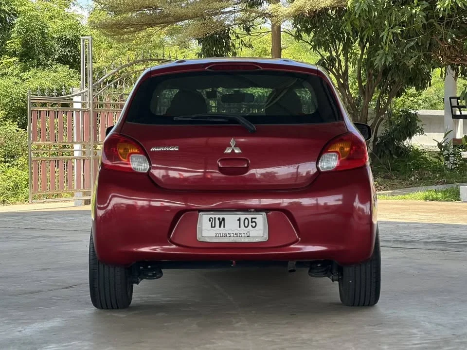 2014 Mitsubishi Mirage VI 3